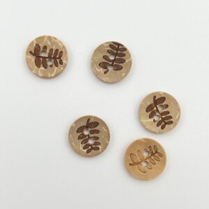 Button – coconut with leaf 14 mm